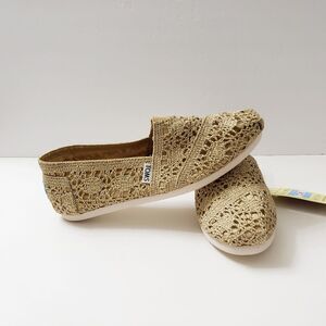 Toms Gold Metallic Crochet Classic Alpargata Slip On Shoes Women's Size 6.5